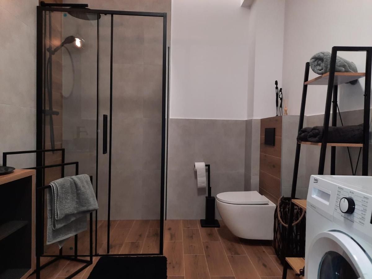 Apartament Przy Plantach Nowy Sacz Bagian luar foto