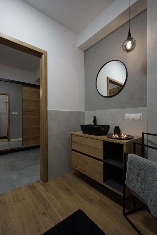 Apartament Przy Plantach Nowy Sacz Bagian luar foto